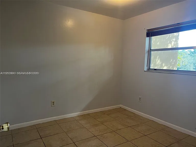4111 Stirling Rd #308 — Photo 15