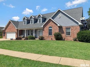 1800 Gingoteague Way, Pekin, IL