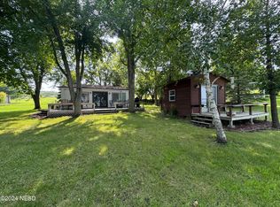 13384 Cameron Cove Rd, Wilmot, SD 57279