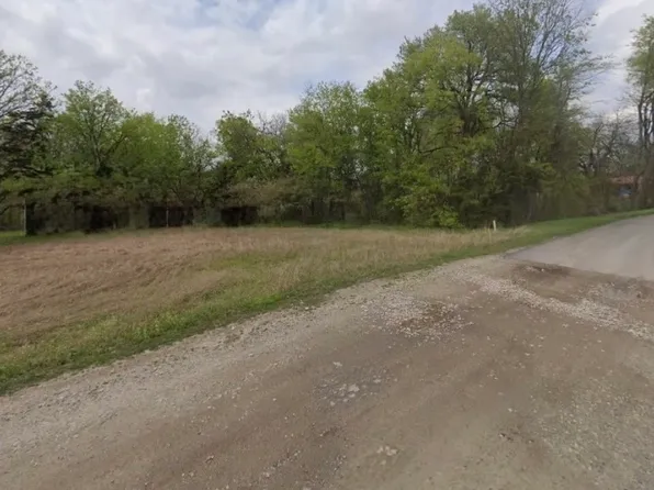 9 County Road 3732, Wills Pt, TX 75169