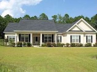256 Serenity Farms Rd, Woodbine, GA 31569