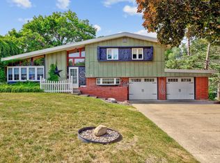 616 Olander St, Faribault, MN 55021
