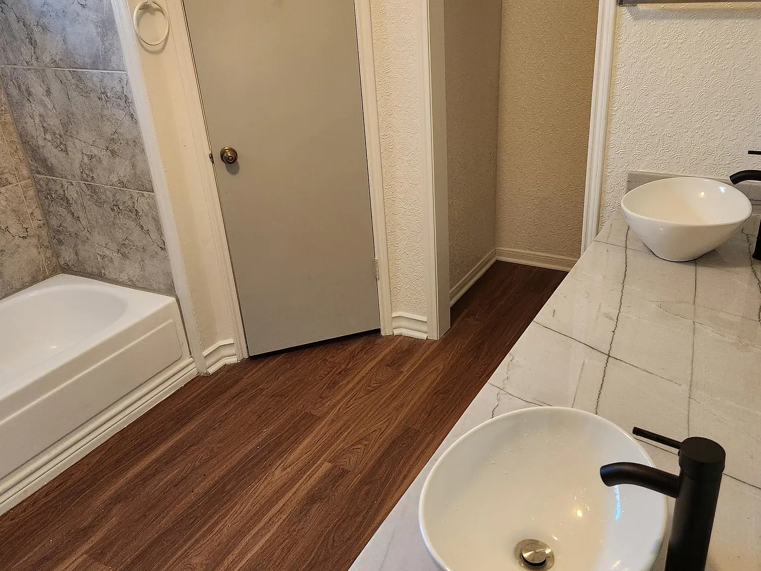 3 bed, 1607 sqft, $2,000 — Photo 4