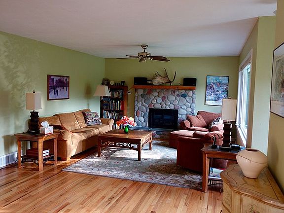 5th image of 2319 Duncan Dr