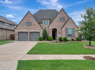 1008 Highpoint Way, Roanoke, TX 76262