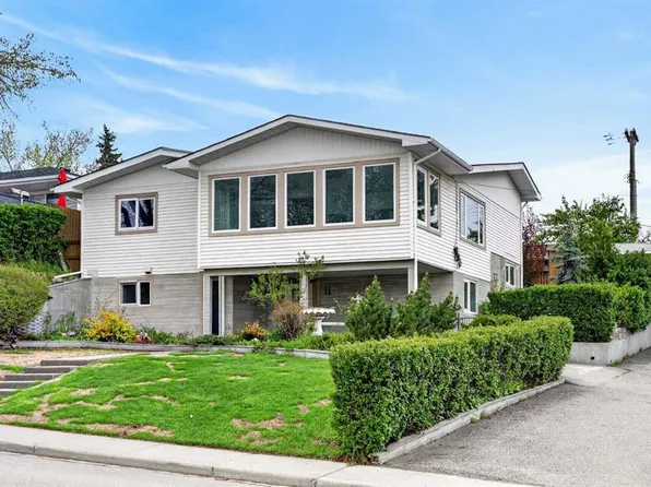 11 E Selkirk Dr SW, Calgary, AB T2W 0M3