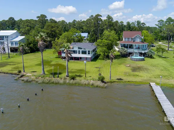 17100A Oyster Bay Rd, Gulf Shores, AL 36542