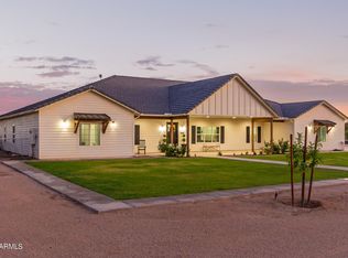 38256 N Dunnbrokus Ranch Rd, San Tan Valley, AZ 85140