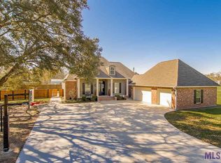 45249 Oliver Rd, Saint Amant, LA 70774