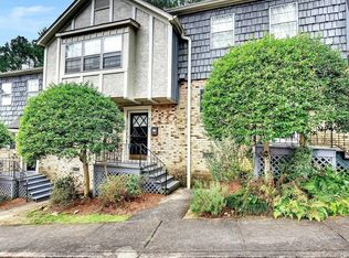 822 Vestavia Villa Ct #822, Birmingham, AL 35226