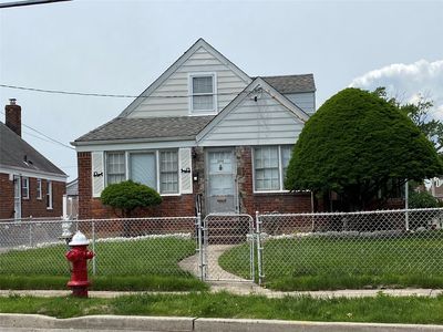 228 East Avenue, Valley Stream, NY, 11580