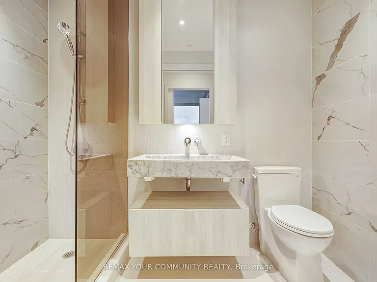 11 Yorkville Ave N #4402 — Photo 22