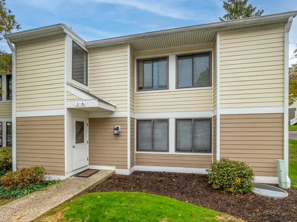 2 Quincy Close, Ridgefield, CT 06877
