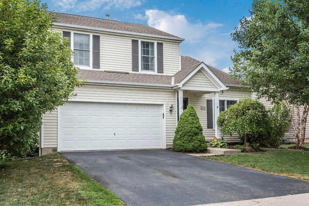 378 Cobblestone Dr photo 1