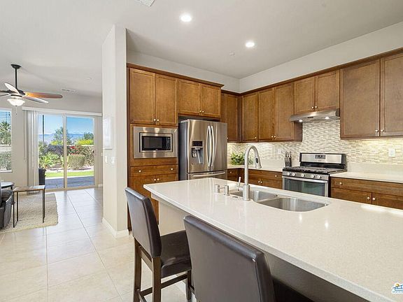 5th image of 81247 Calle Teneria