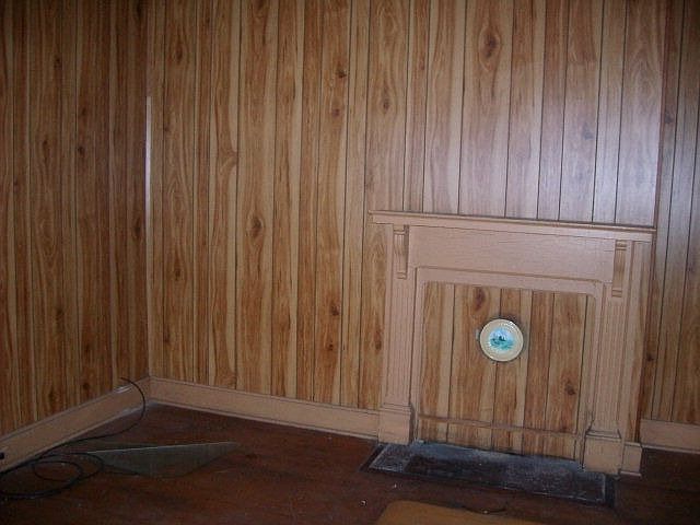 2nd image of 1106 Franklin St