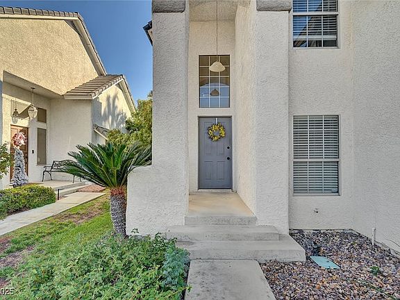 3rd image of 2520 Kilmaron Cir
