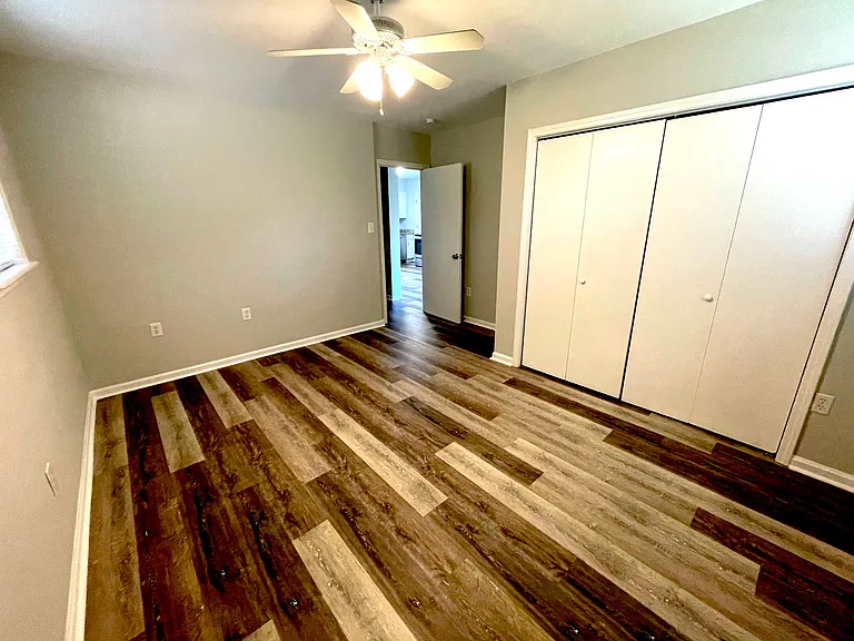 226 Myrtle Ave — Photo 7