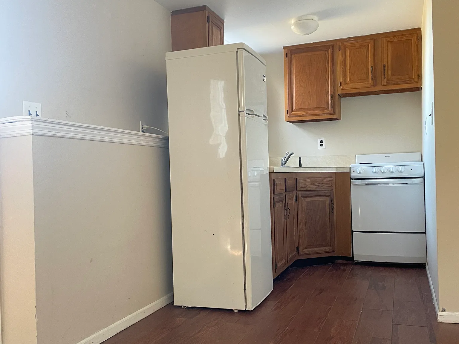 1 bed, $2,400 — Photo 4