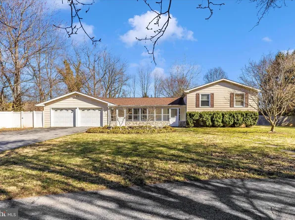 3493 Augusta Dr, Ijamsville, MD 21754