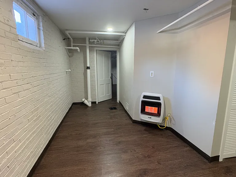 82 Oakdale Ave #7 — Photo 10