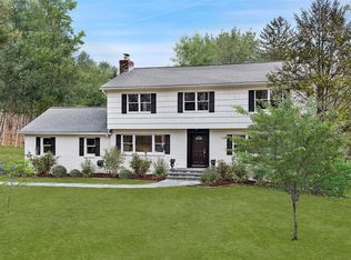 24 Sniffen Rd, Armonk, NY 10504