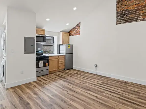 1222 Chancellor St, Philadelphia, PA