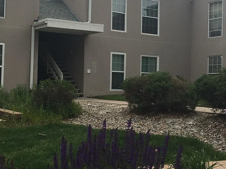 3485 Rebecca Ln #G — Photo 2