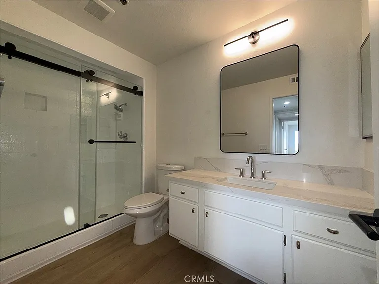 260 Cagney Ln #209 — Photo 16
