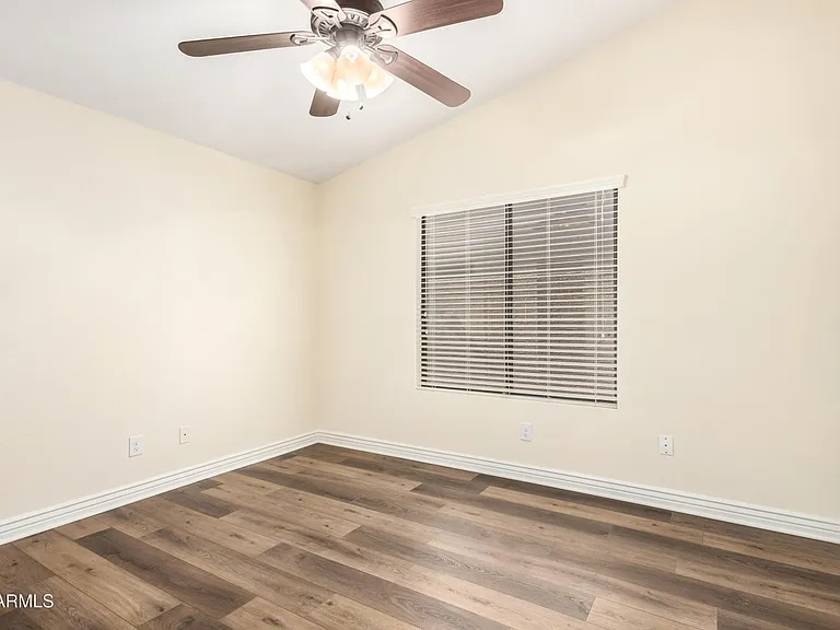 1517 W Islandia Dr — Photo 28