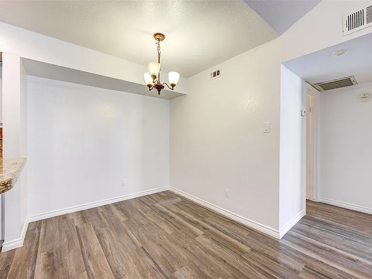10202 Forum Park Dr #256 — Photo 6
