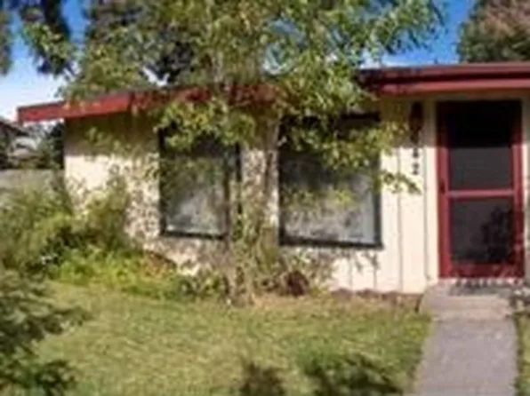 642 NE Seward Ave #1, Bend, OR 97701