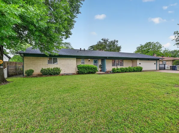 720 Alsue St, Fort Worth, TX 76140