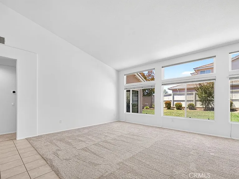 1699 Ramona Dr — Photo 11