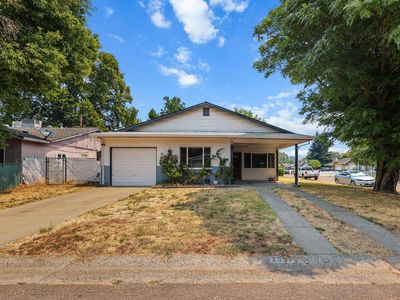 2857 Pinto Ln, Anderson, CA, 96007