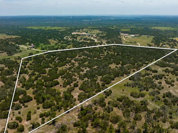 000 Weinheimer Rd, Fredericksburg, TX 78624