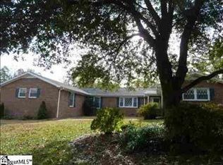 201 W Fernwood Rd, Simpsonville, SC 29681