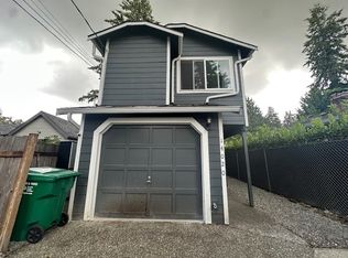 14020 Courtland Pl N, Seattle, WA 98133