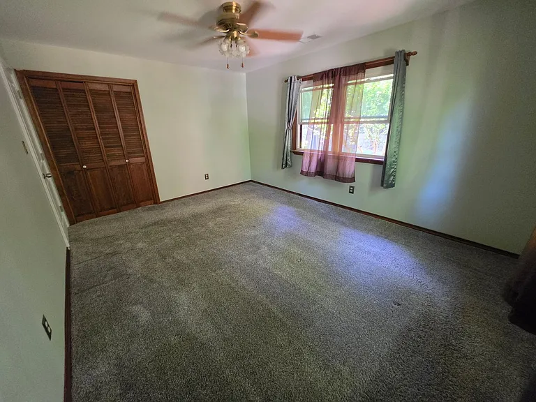 5263 Turkey Point Rd — Photo 15