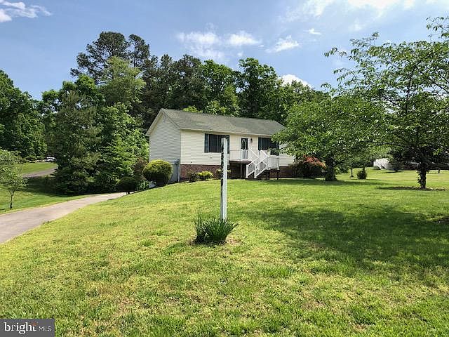 1st image of 45059 Lillian Ln