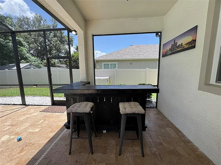 212 Montara Dr — Photo 14