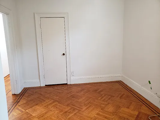 Rented by Douglas Elliman | media 10