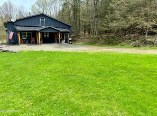 2229 Old Newburg Tpke, Union Dale, PA 18470