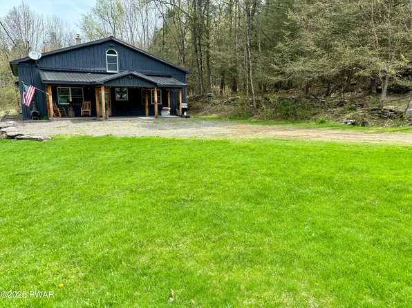 2229 Old Newburg Tpke, Union Dale, PA 18470