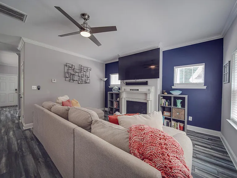 1723 Burgin St — Photo 28