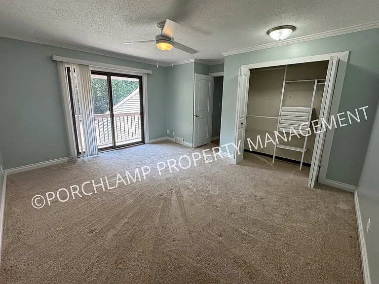 17460 Dunewood Ct #B — Photo 12