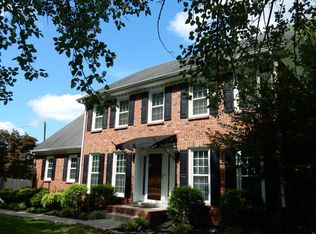 2884 Cages Bend Rd, Gallatin, TN 37066