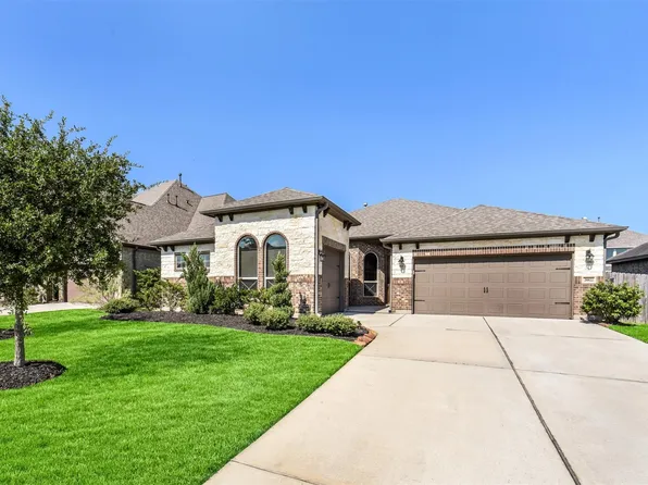 20822 Camelot Legend Drive, Tomball, TX 77375