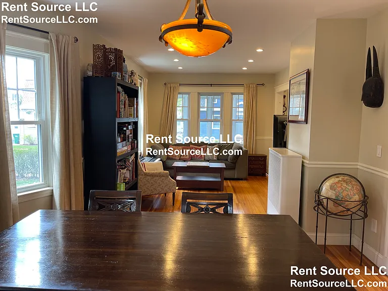 19 Tyler Ave — Photo 16