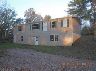 1349 Reynolds Rd, Hillsdale, MI 49242